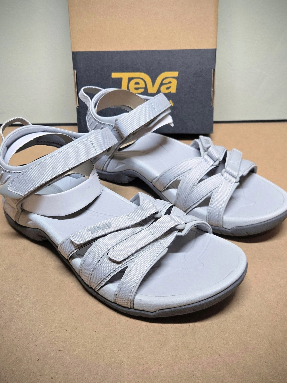 NEW Teva Womens 9 Tirra Outdoor Strappy Sandal - hiking/trail/camping/travel